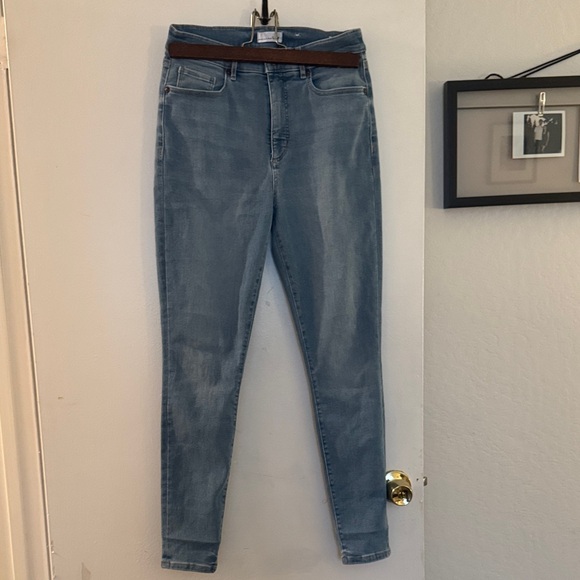 Loft High Waisted Jegging Jeans - Picture 1 of 6